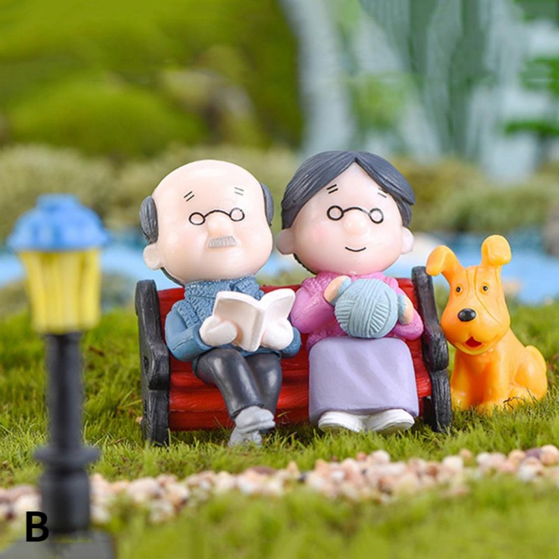 Mini Couple Figures Grandma Gr - Kids Outdoor Swing Set 评论和价格